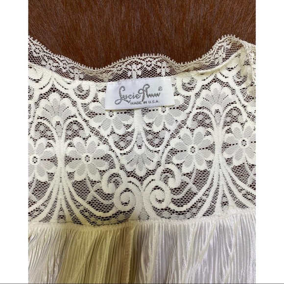 Vintage Lucie Ann Coverup/Robe - Picture 4 of 4